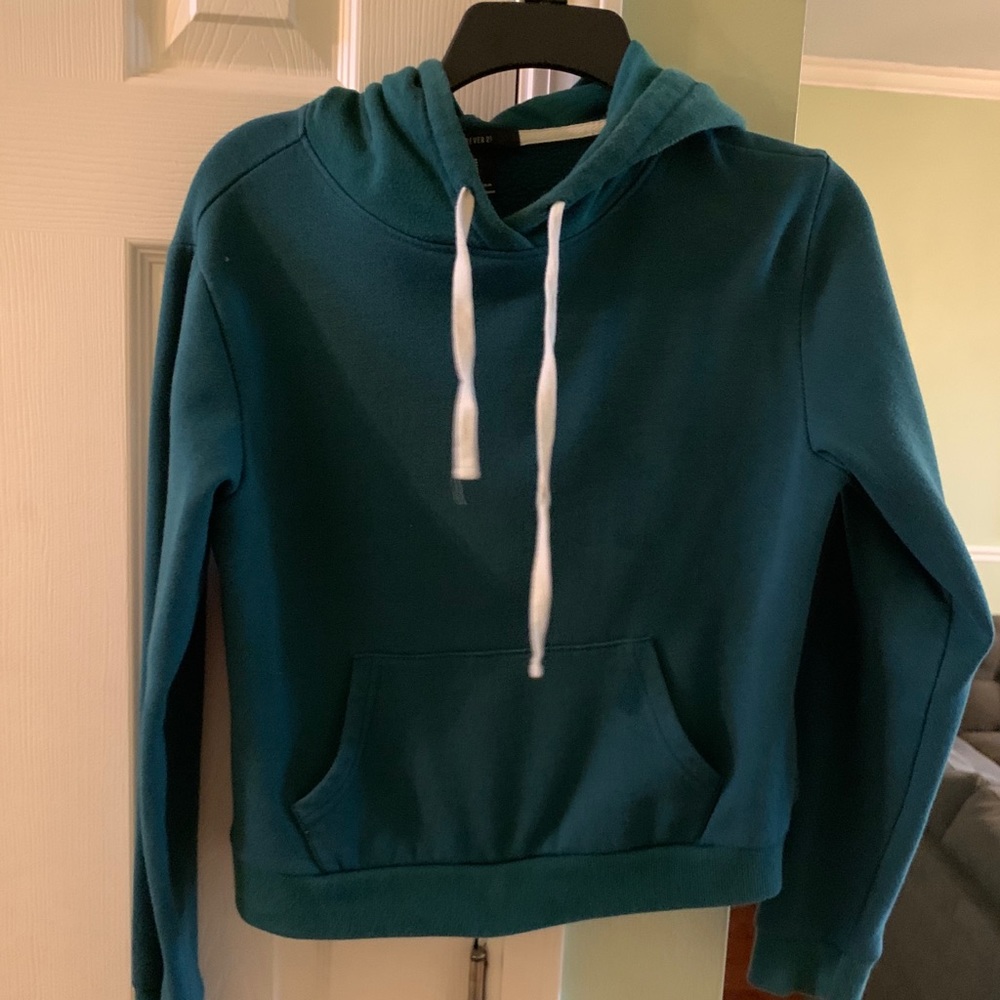 Forever 21 hoodie size M